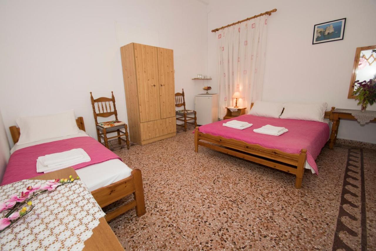 Damianos Rooms Αδάμας Εξωτερικό φωτογραφία